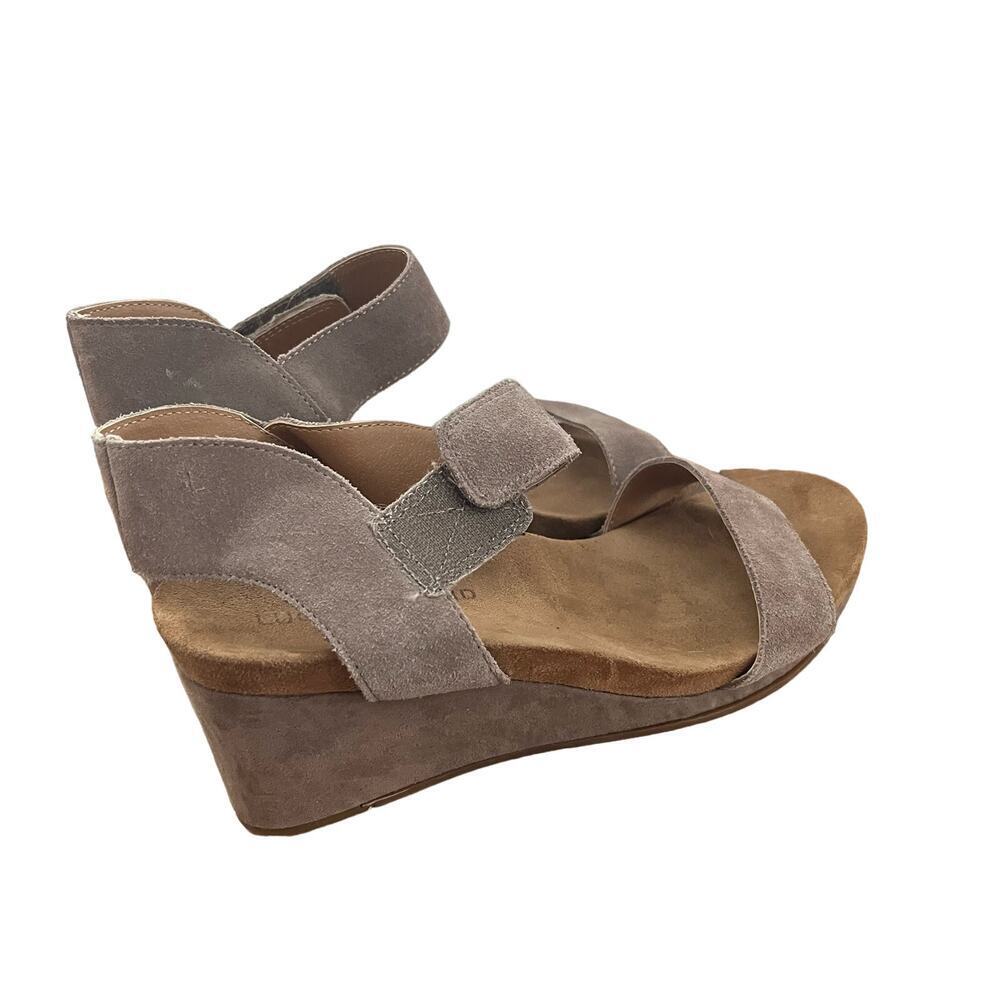 Lucky Brand Kamilia Wedge Sandal, Women’s Size 8.5 M, Desert Taupe MSRP $89
